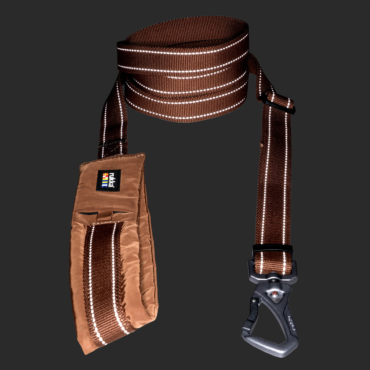Rukka Pets Puff Leash - konjakinruskea talutin yksityiskohtakuvassa